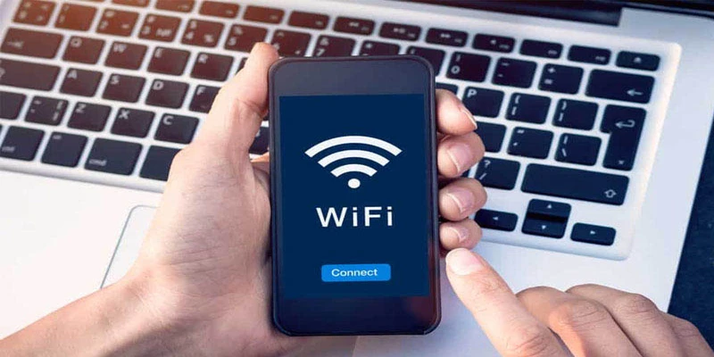 Người chơi sử dụng mạng wifi ổn định
